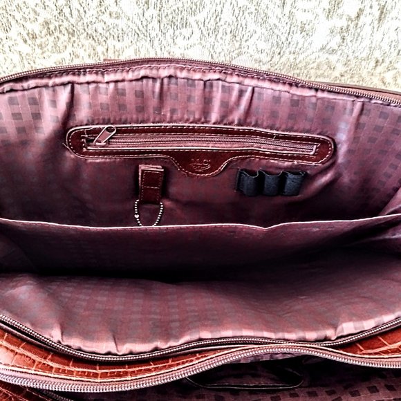 Marc Chantal M.C. Laptop Tote/Briefcase (Faux Leather?) 2-tone Brown Croc Print - Picture 12 of 16